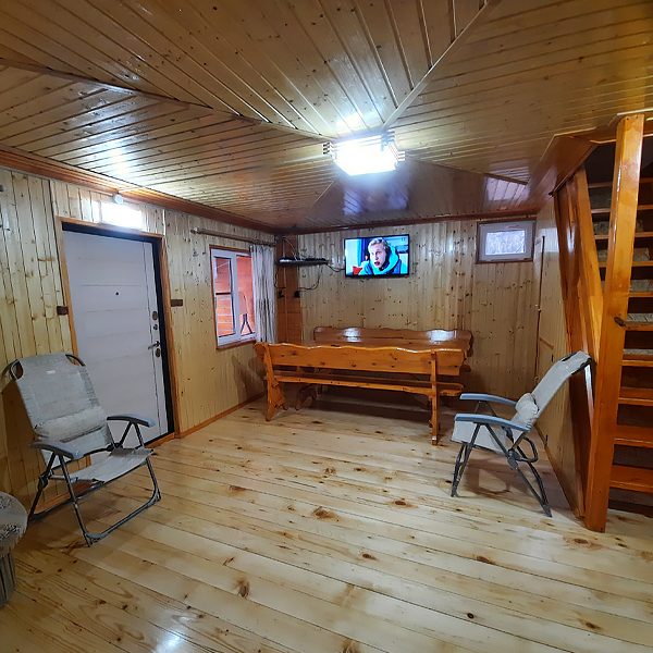 001-hall